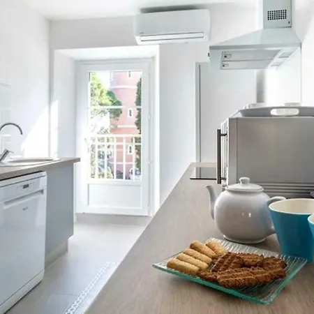 L'ile-rousse Sleeps 2 Air Con T805832 LʼÎle-Rousse
